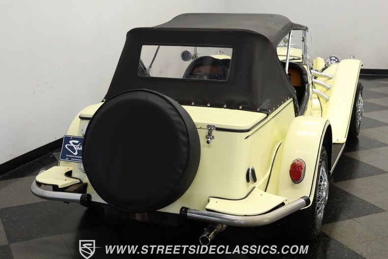 Mercedes-benz-Ssk-1929-Yellow-Black-8