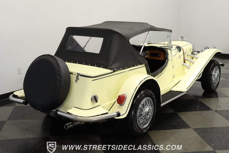 Mercedes-benz-Ssk-1929-Yellow-Black-9