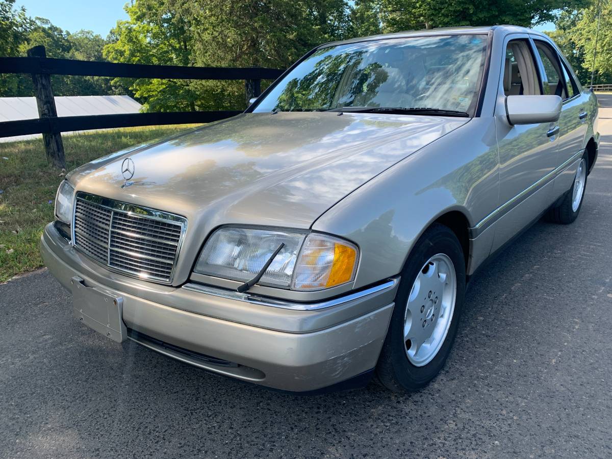 Mercedes-benz-c220-1995-1