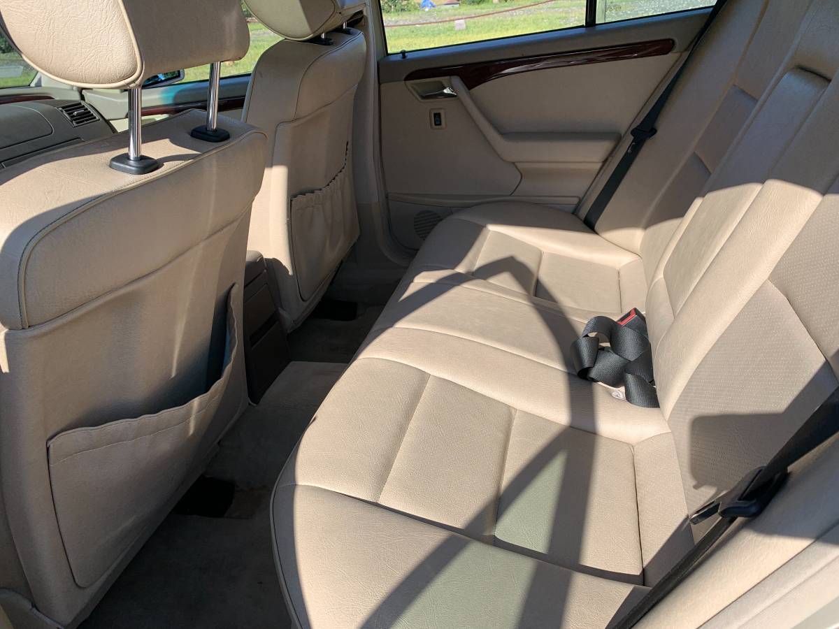 Mercedes-benz-c220-1995-10
