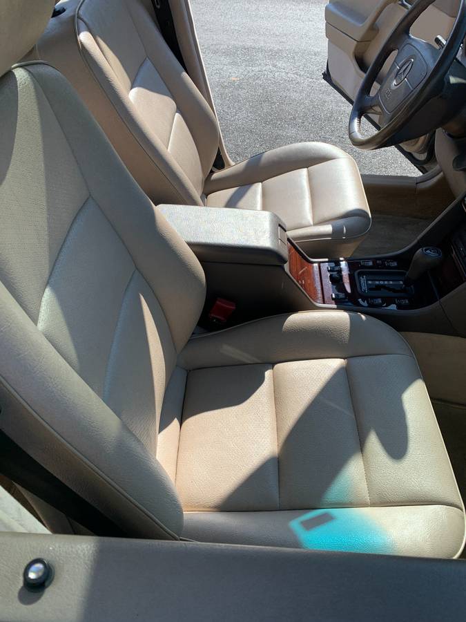 Mercedes-benz-c220-1995-17
