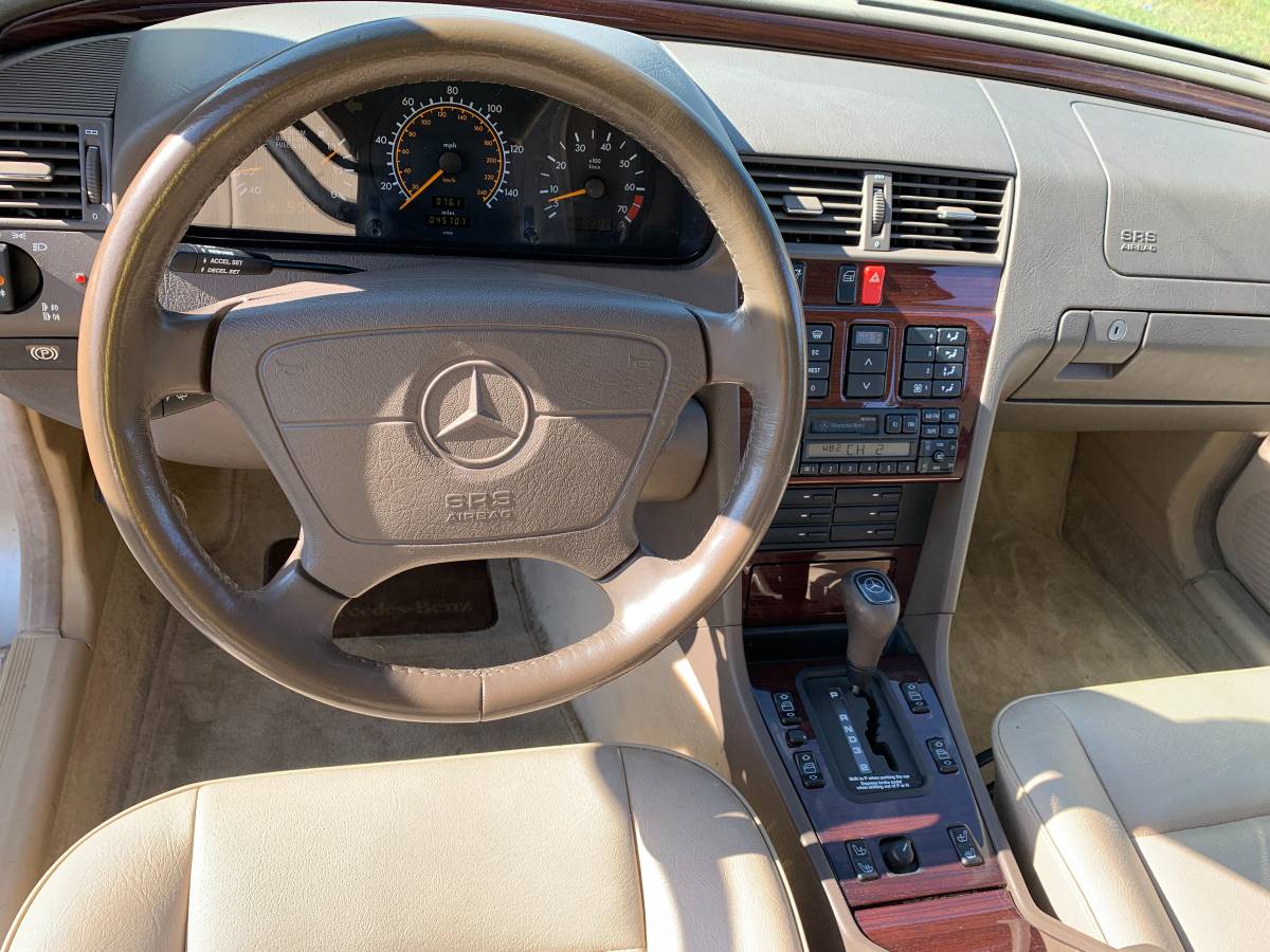 Mercedes-benz-c220-1995-21