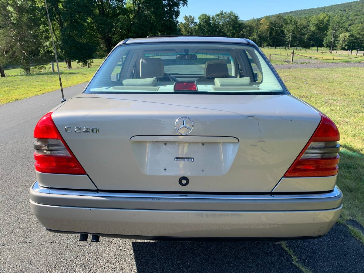 Mercedes-benz-c220-1995-4