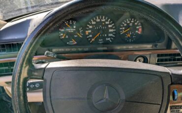 Mercedes-benz-e-class-1990-blue-7