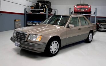 Mercedes-benz-e320-1994