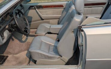 Mercedes-benz-e320-1994-silver-3