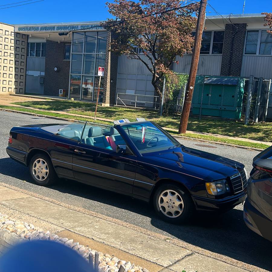 Mercedes-benz-e320-1995-1