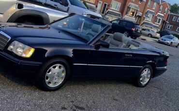 Mercedes-benz-e320-1995-4
