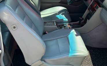 Mercedes-benz-e320-1995-8