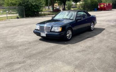 Mercedes-benz-e320-1995-blue-1