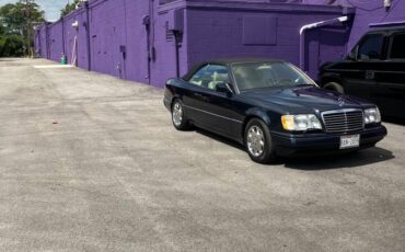 Mercedes-benz-e320-1995-blue