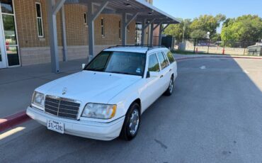 Mercedes-benz-e320-1995-white-2