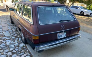 Mercedes-benz-e350-diesel-1984-1