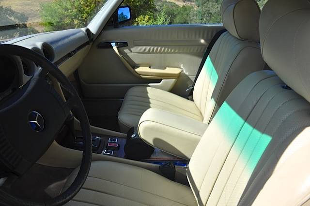Mercedes-benz-s-class-1978-brown-4