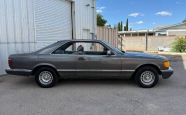 Mercedes-benz-s-class-1983-grey