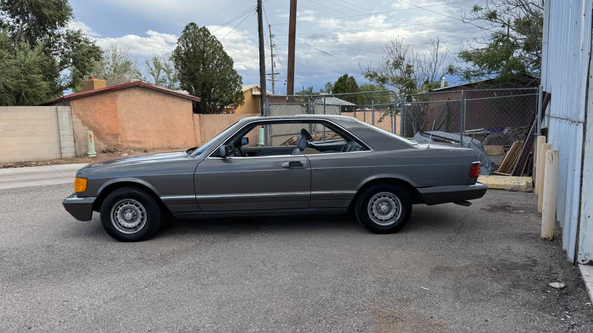 Mercedes-benz-s-class-1983-grey-8