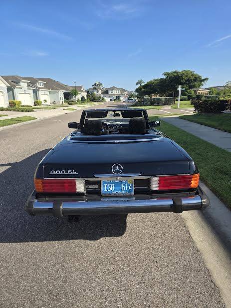 Mercedes-benz-s-class-1984-black-3