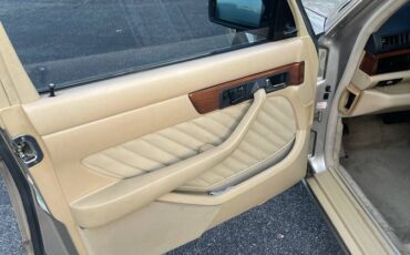 Mercedes-benz-s-class-1988-silver-13