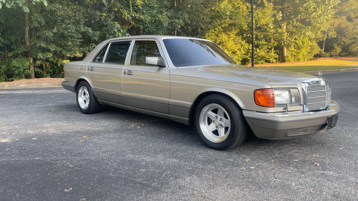 Mercedes-benz-s-class-1988-silver-8