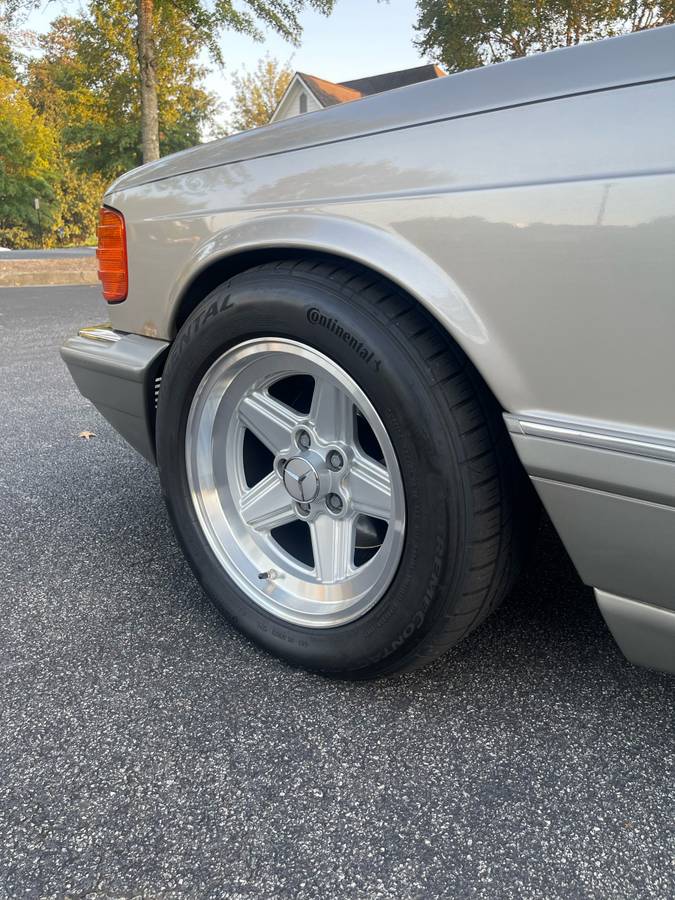 Mercedes-benz-s-class-1988-silver-9