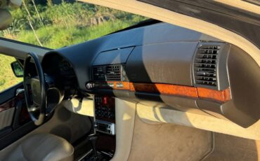 Mercedes-benz-s-class-1992-17