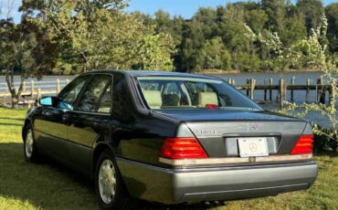 Mercedes-benz-s-class-1992-3