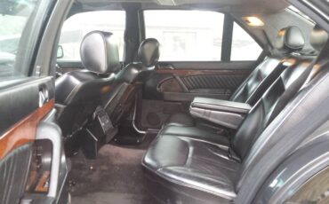 Mercedes-benz-s-class-1992-black-1