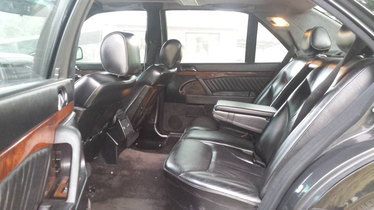 Mercedes-benz-s-class-1992-black-1