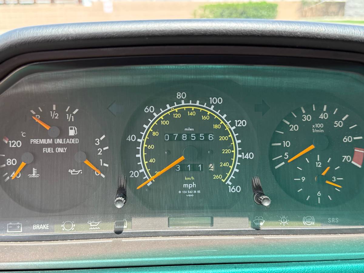 Mercedes-benz-s-class-1993-custom-6