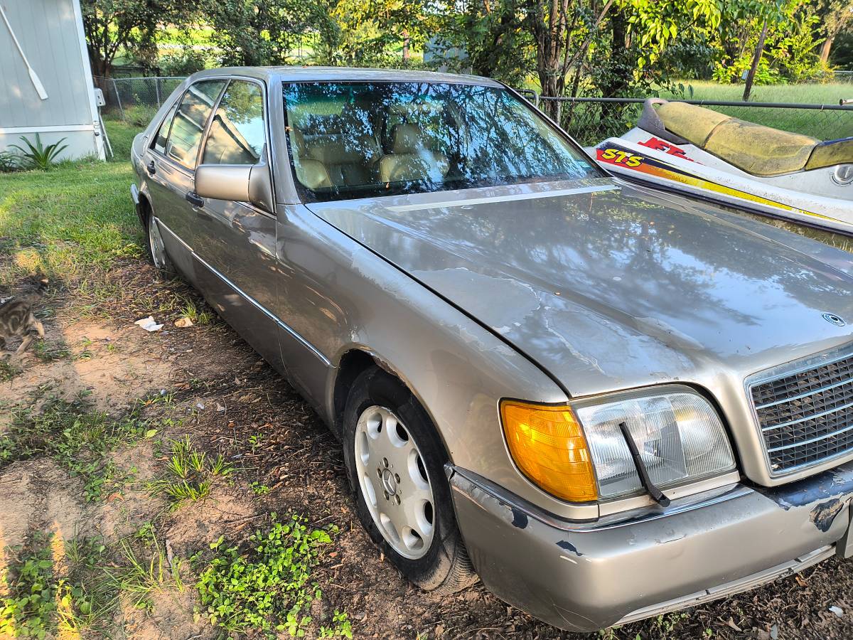 Mercedes-benz-s-class-1994-custom-1