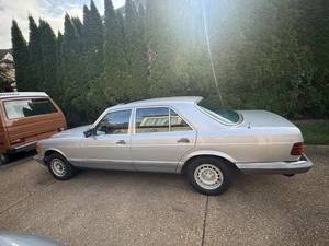 Mercedes-benz-s-class-diesel-1982-2