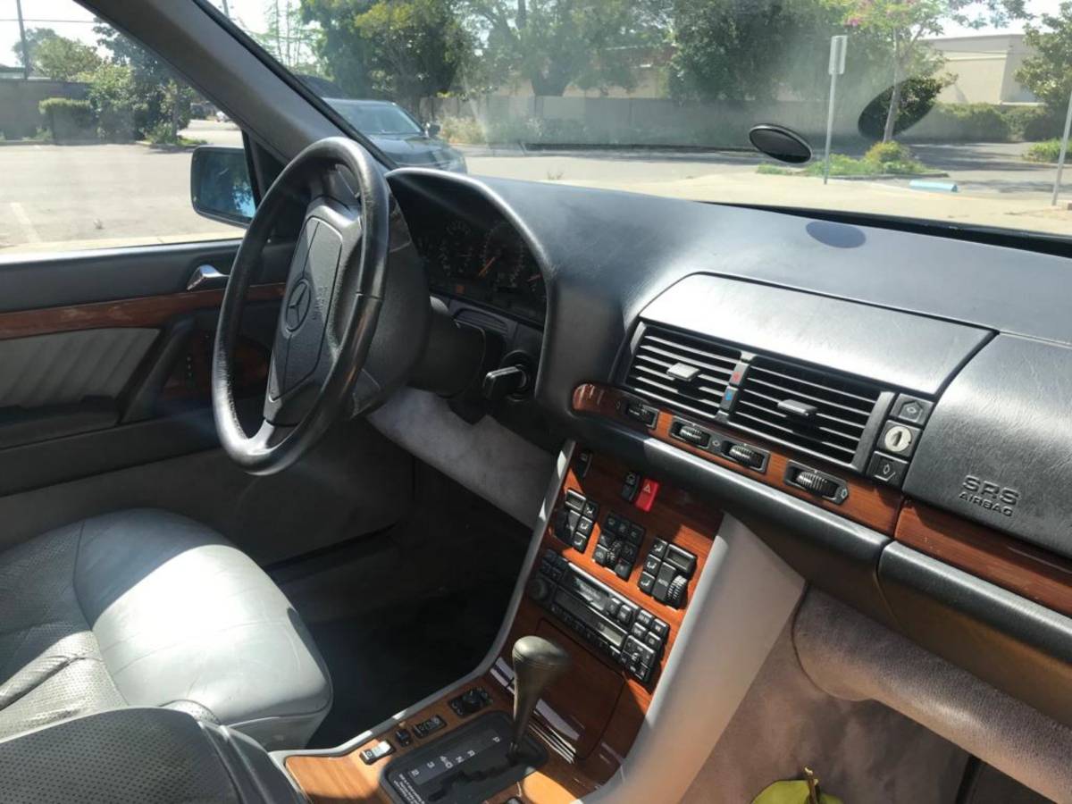 Mercedes-benz-s320-1993-10