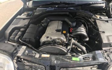 Mercedes-benz-s320-1993-6