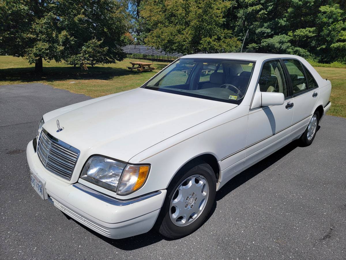 Mercedes-benz-s320-1995-white-11