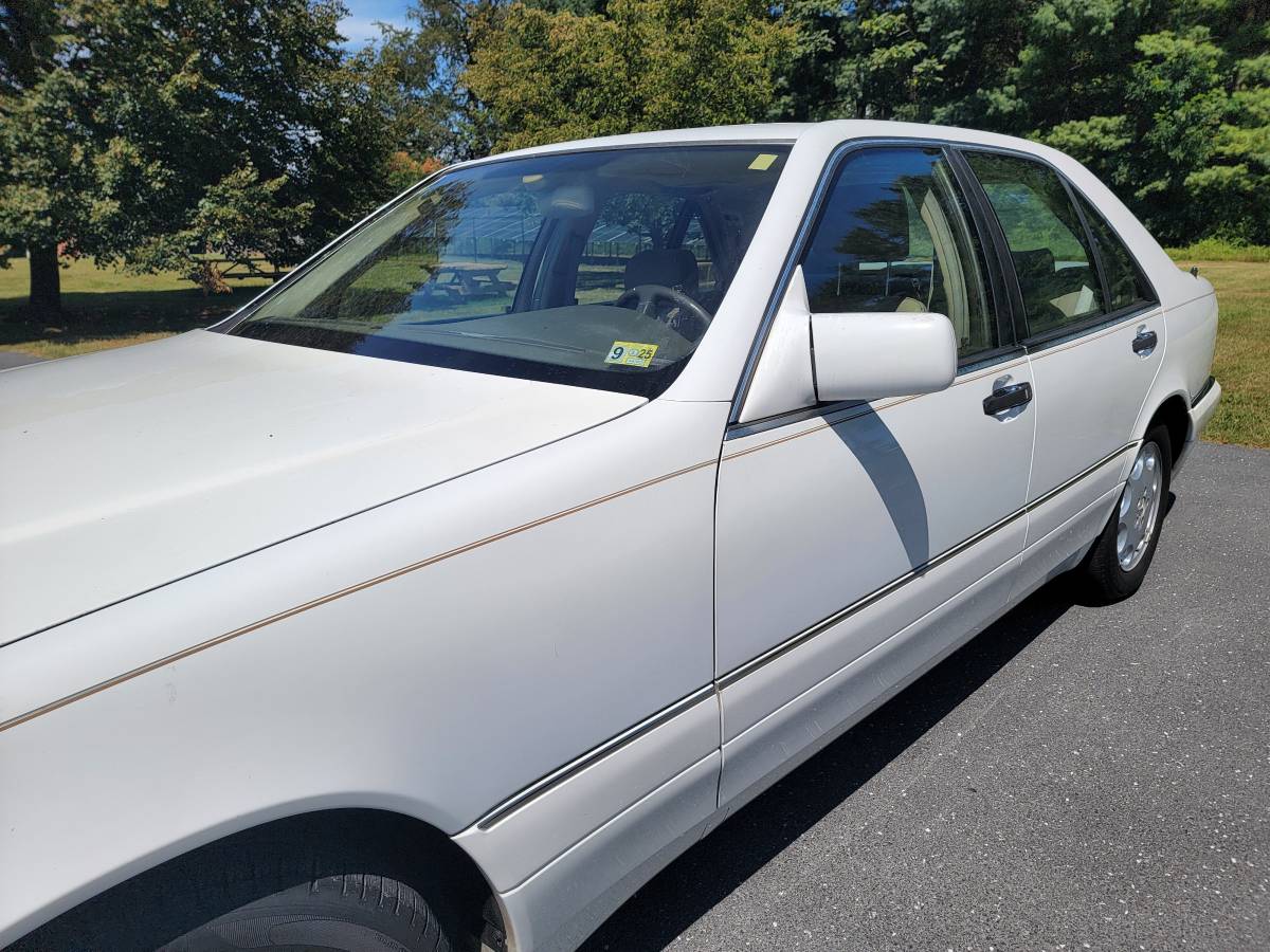 Mercedes-benz-s320-1995-white-3