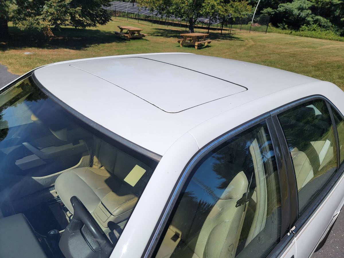 Mercedes-benz-s320-1995-white-4