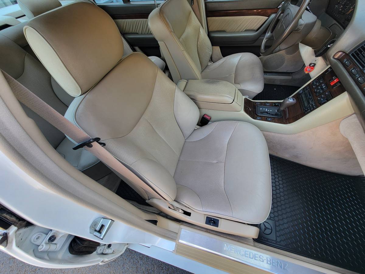 Mercedes-benz-s320-1995-white-9