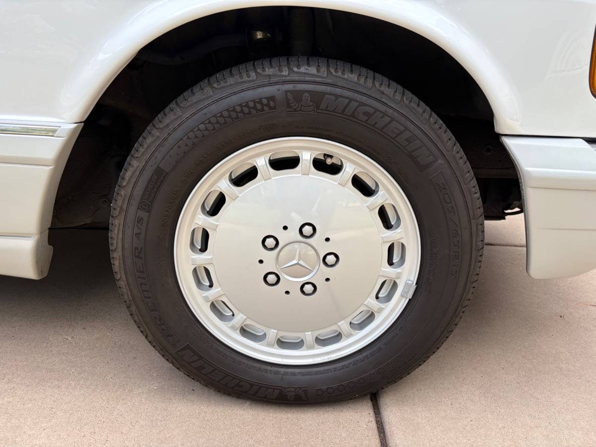 Mercedes-benz-sdl-350-turbo-onl-diesel-1990-white-11