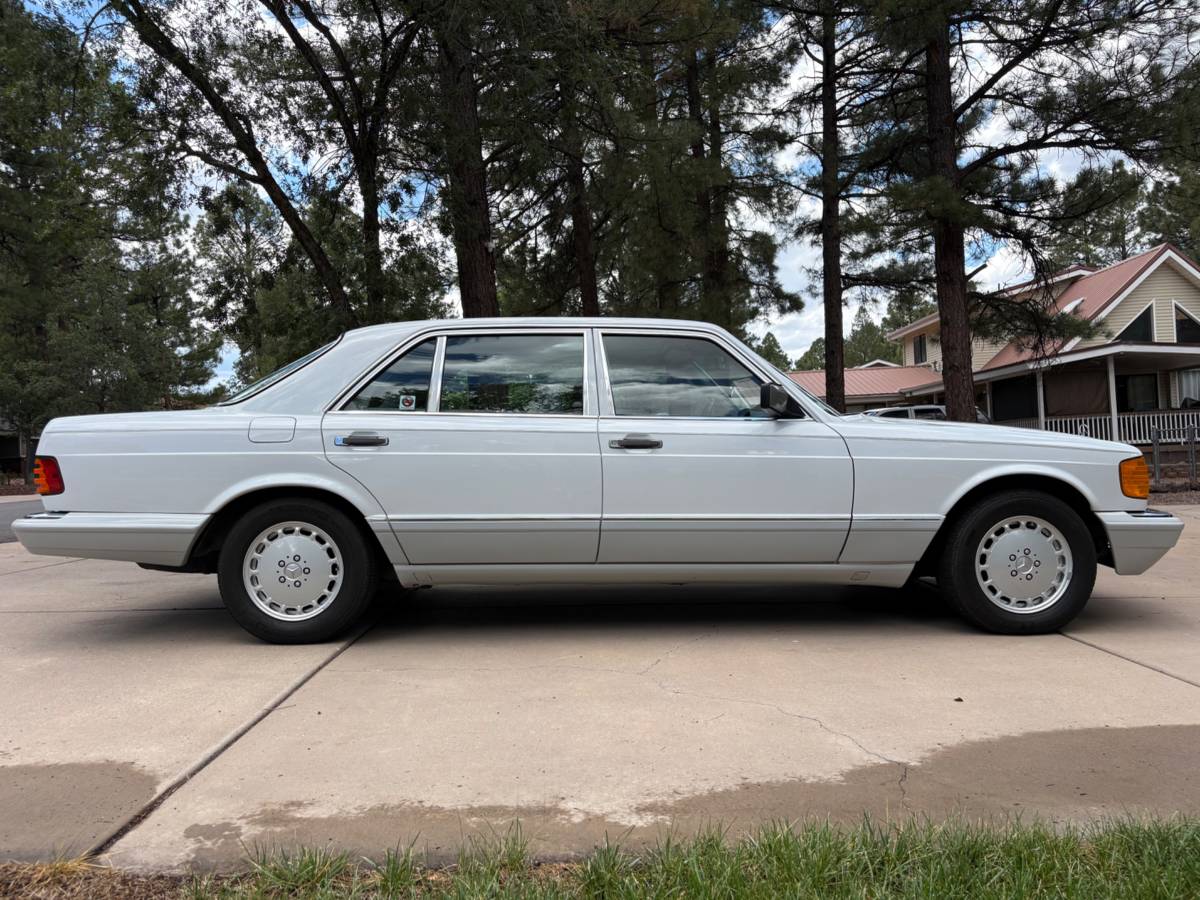 Mercedes-benz-sdl-350-turbo-onl-diesel-1990-white-23