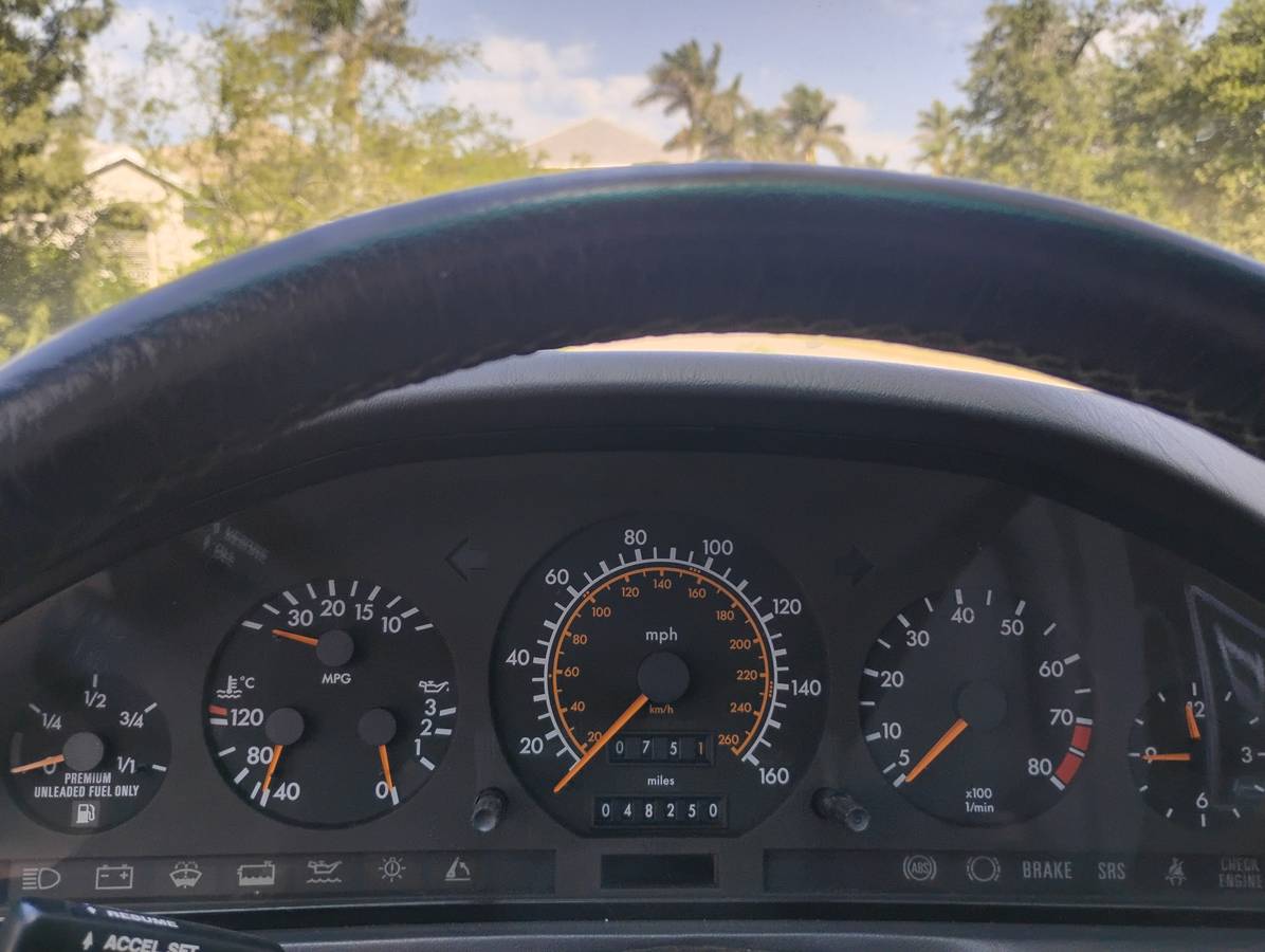 Mercedes-benz-sl300-24v-1990-5