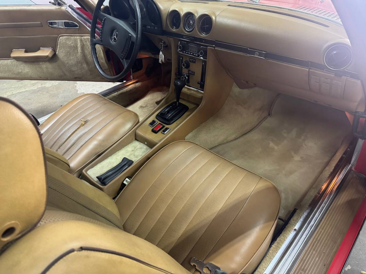 Mercedes-benz-sl350-1972-red-18