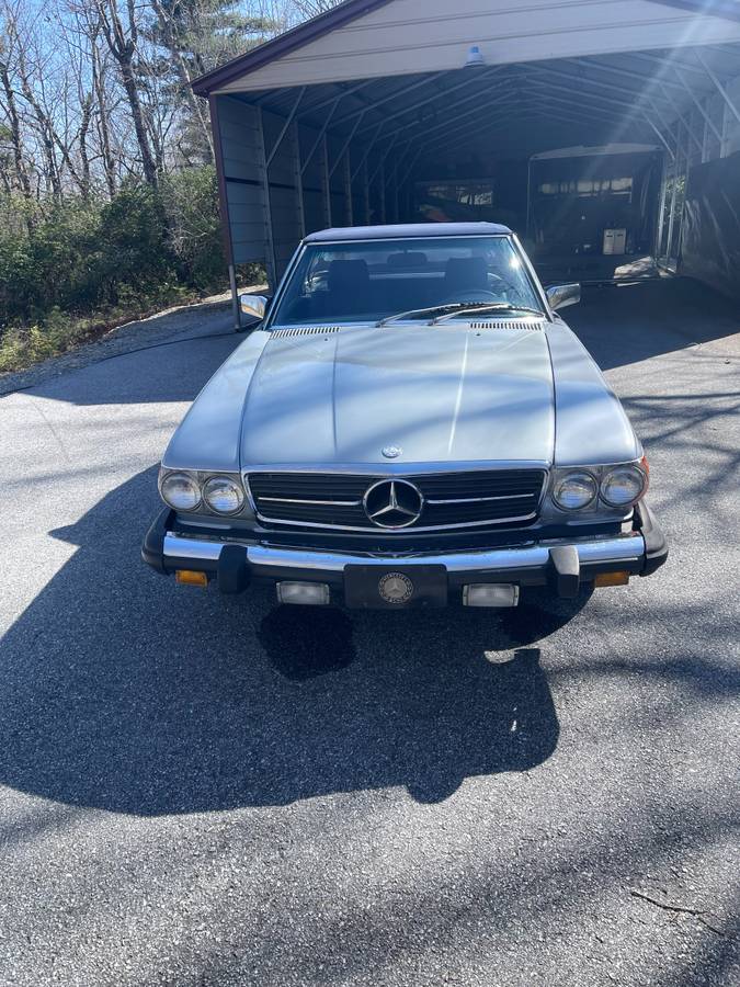 Mercedes-benz-sl380-1982-blue