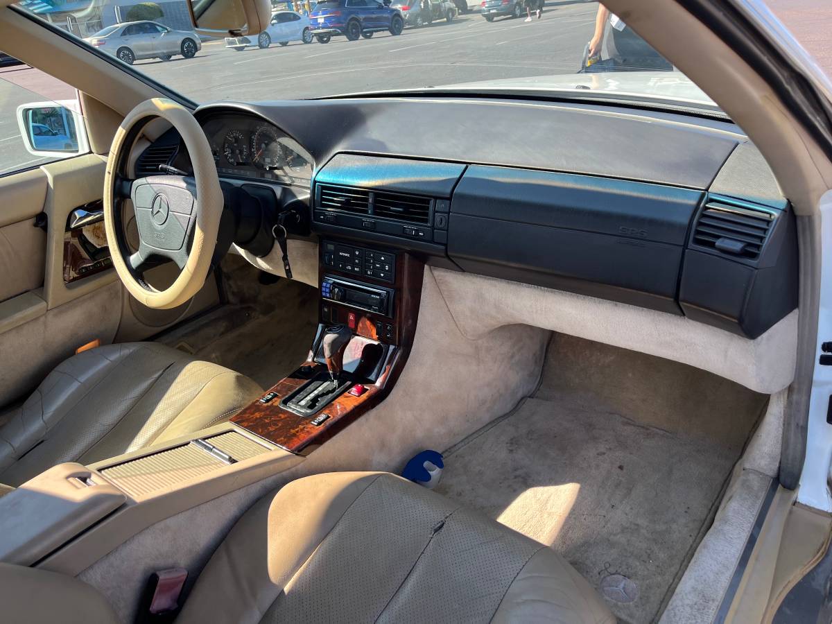 Mercedes-benz-sl500-1995-white-19