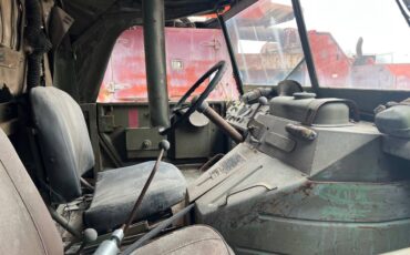 Mercedes-benz-unimog-1962-4