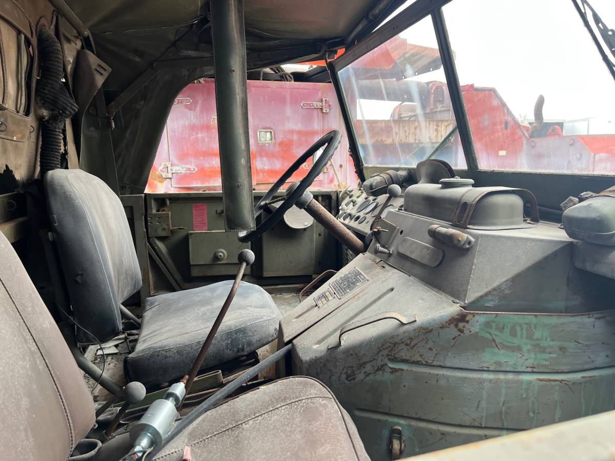 Mercedes-benz-unimog-1962-4