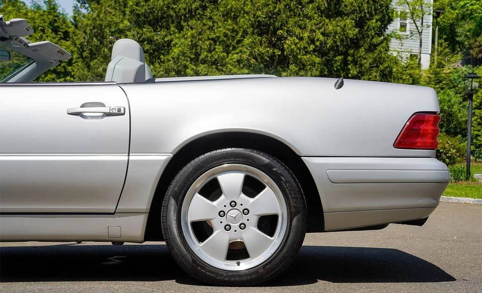 Mercedes-sl-500-1994-silver-3
