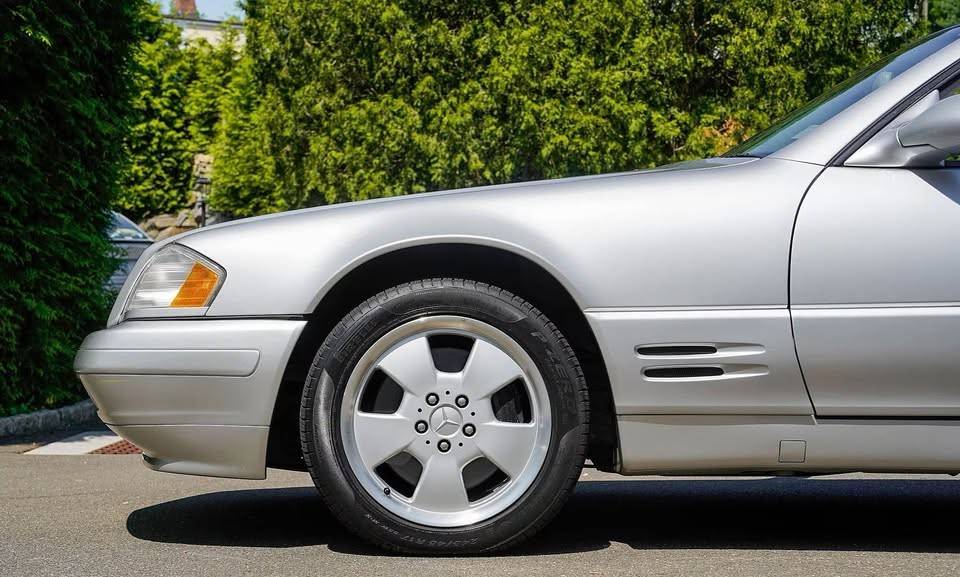 Mercedes-sl-500-1994-silver-4