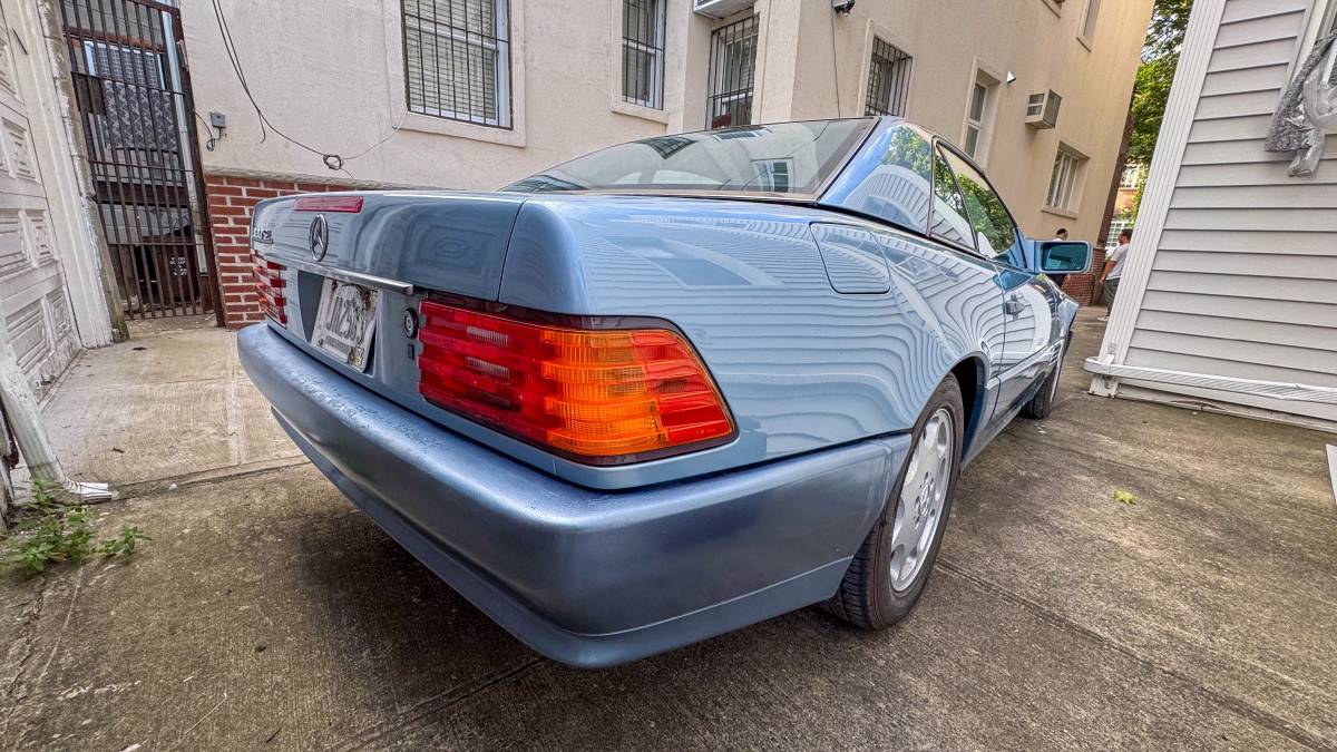 Mercedes-sl300-1990-blue-7