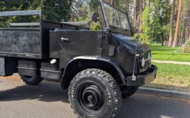 Mercedes-unimog-404.1-1962-black-3