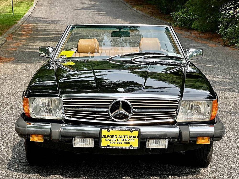 Mercedesbenz-380class-1985-black-1